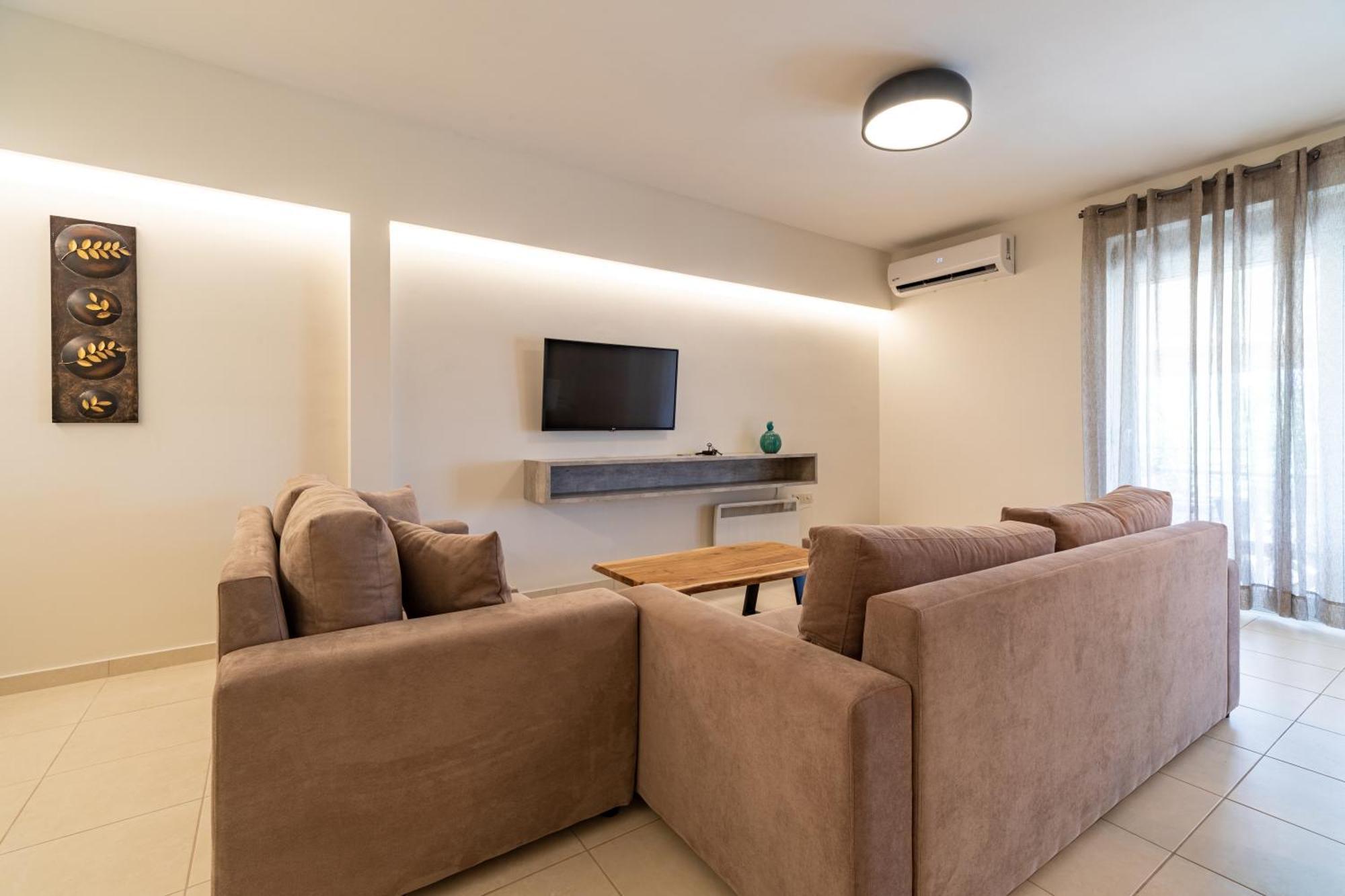 Aeolus Luxury Apartment - II 纳夫普利翁 外观 照片